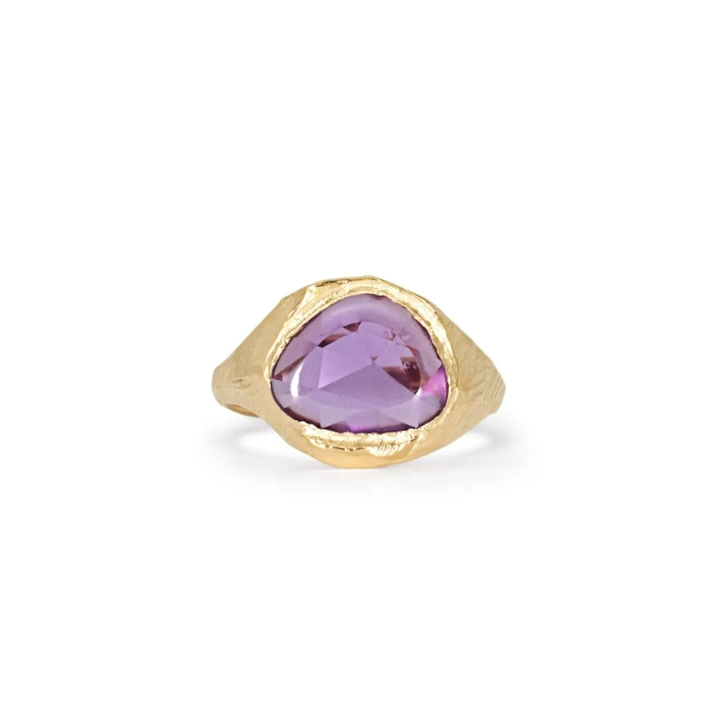 18K Signet Ring in Purple Sapphire