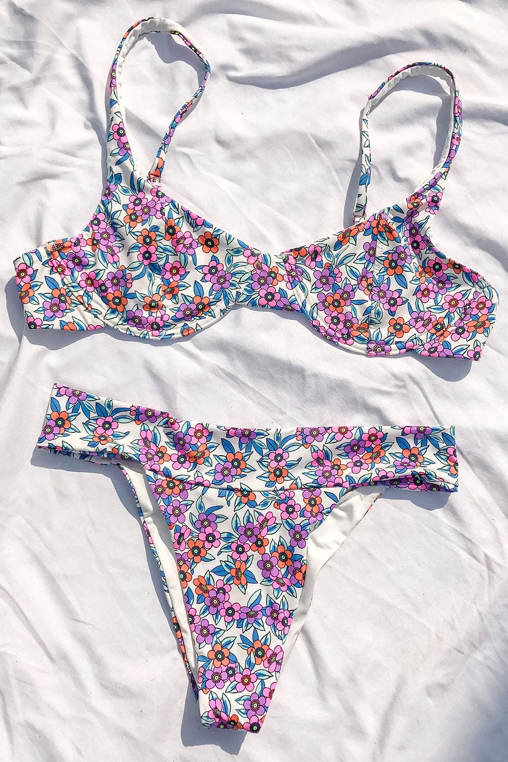 Anna Underwire Floral Bikini Top - Flower Farm