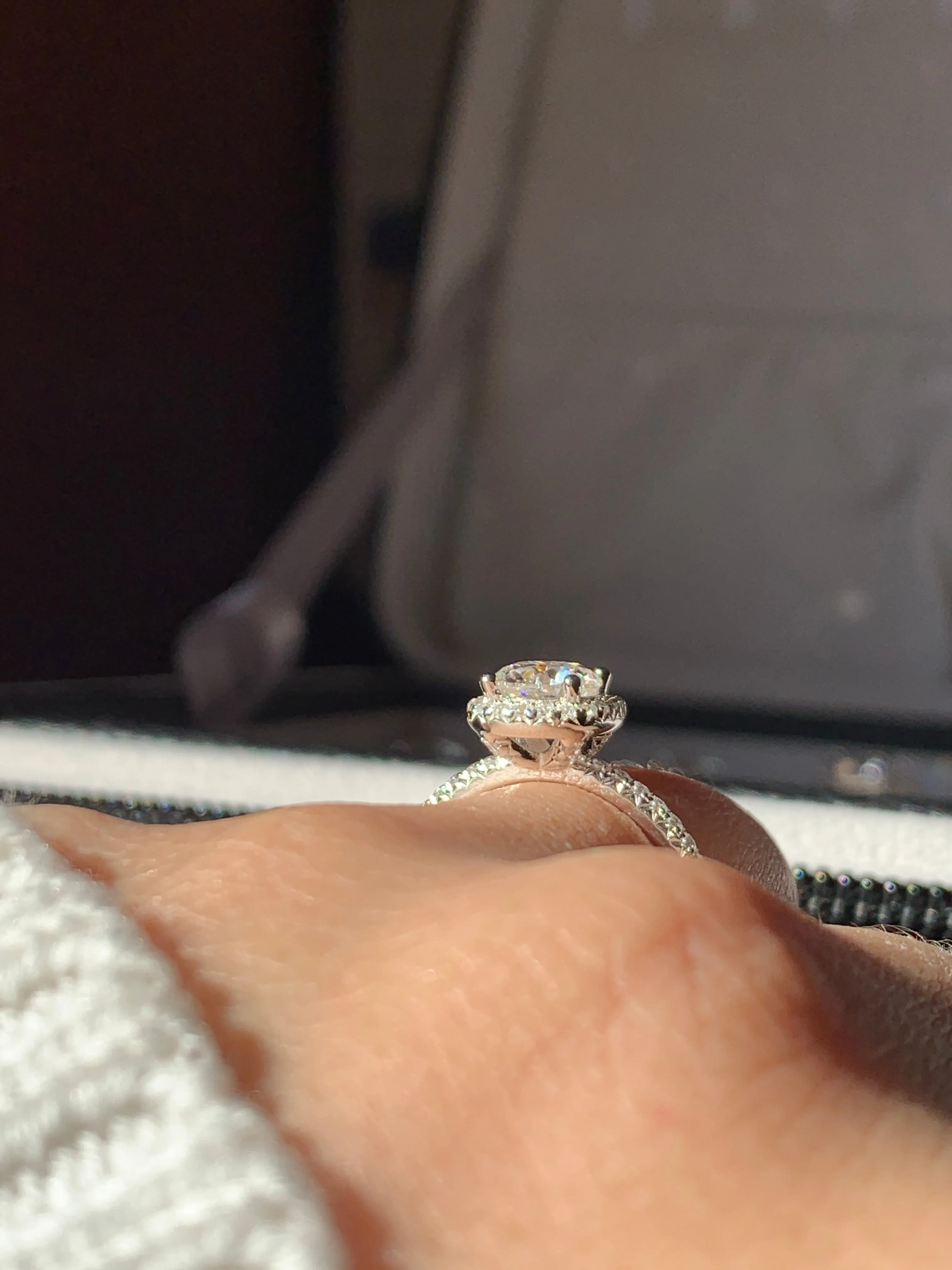 CLAUDIA MOISSANITE RING