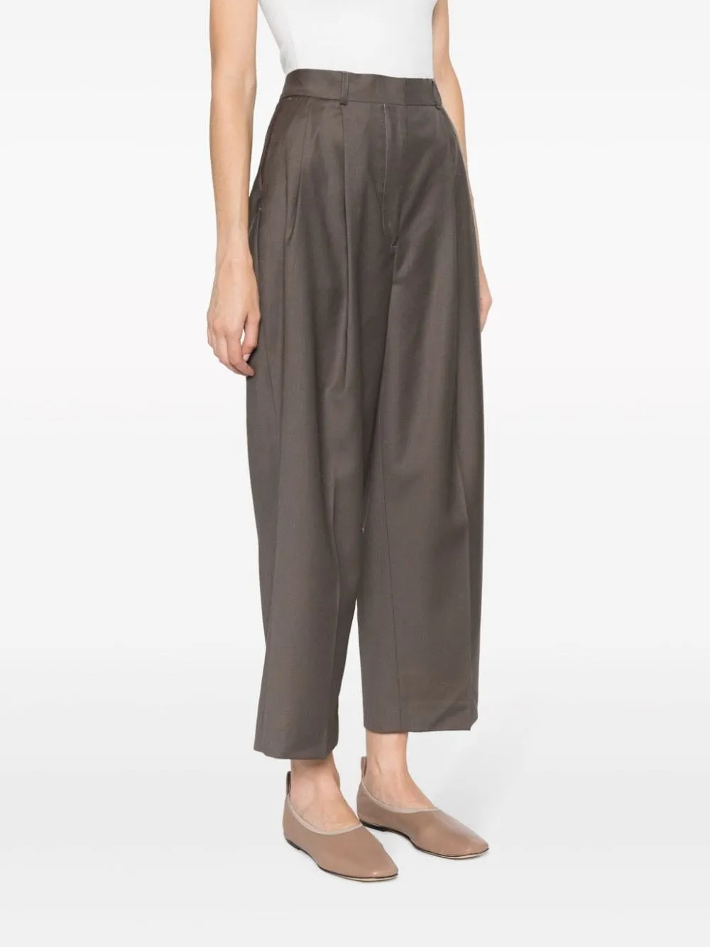 Double-Pleated Cropped Trousers