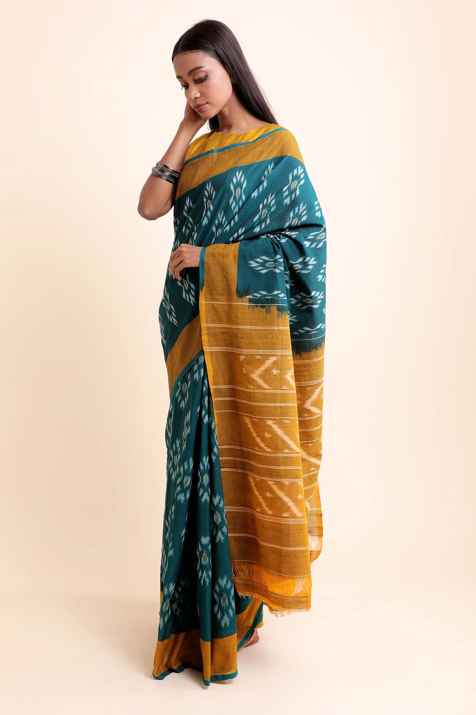 Floating Flower Pochampally Cotton Saree