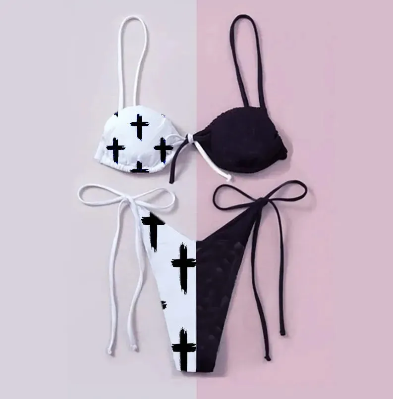 Goth Babe „Smile Now Cry Later“ Bikini