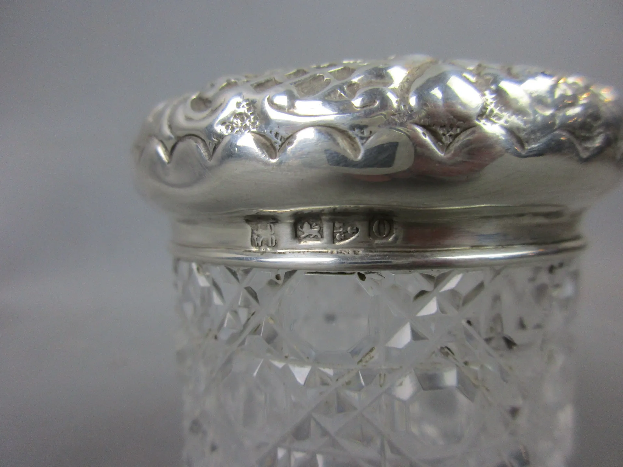 Sterling Silver & Cut Glass Dressing Table Pot Antique 1897 Chester Victorian