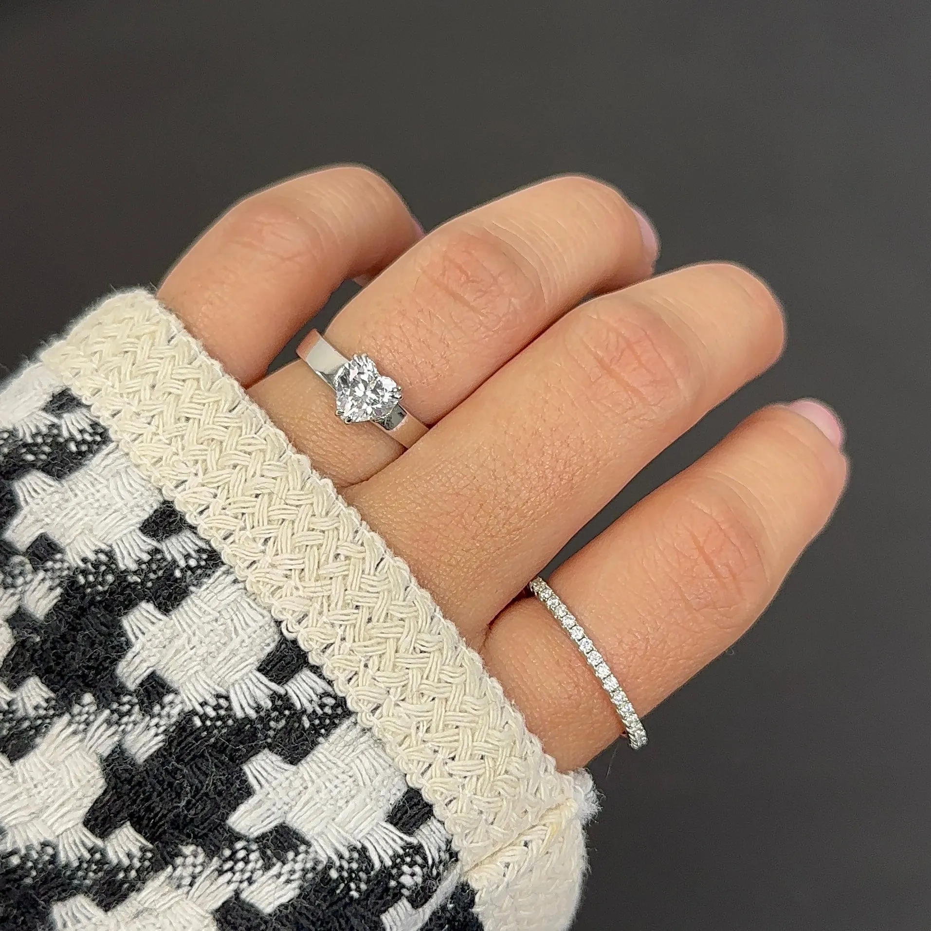 VICKY MOISSANITE RING